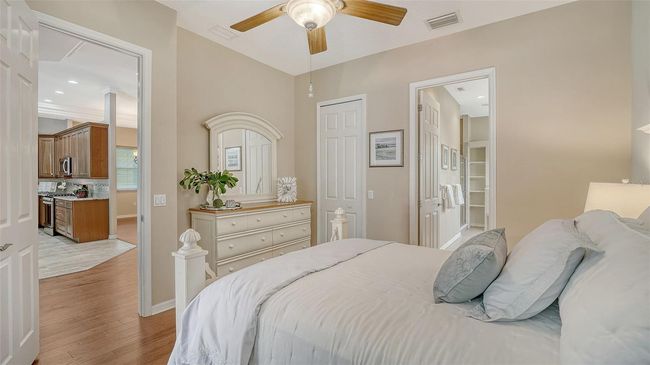 8019 Indigo Ridge Ter, House other with 3 bedrooms, 2 bathrooms and null parking in Bradenton FL | Image 22