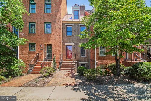 807 College Ave, FREDERICKSBURG, VA, 22401-5468 | Card Image