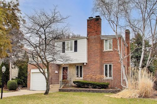 6621 N Keating Ave, Lincolnwood, IL, 60712-3303 | Card Image