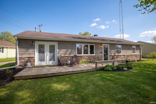 1100 Rochester Blvd, Rochester, IN, 46975-2417 | Card Image