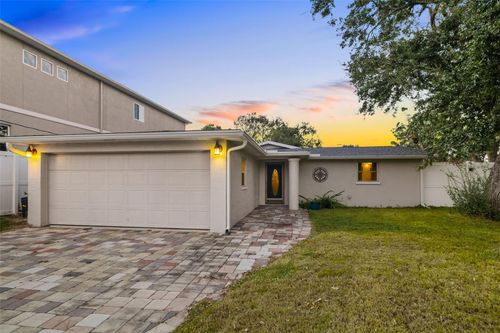 410 Pameto Rd, NOKOMIS, FL, 34275-3072 | Card Image