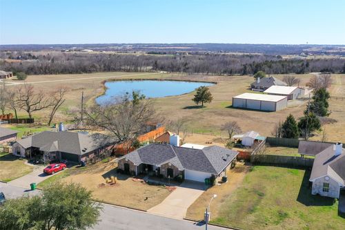 209 Bryant St, Pottsboro, TX, 75076-7453 | Card Image