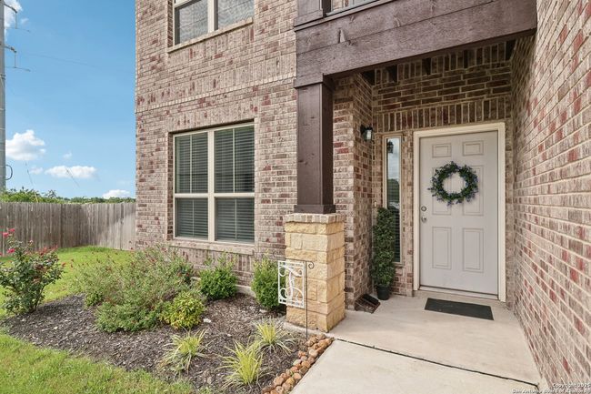 402 Devnet Fld, House other with 4 bedrooms, 3 bathrooms and null parking in Cibolo TX | Image 4
