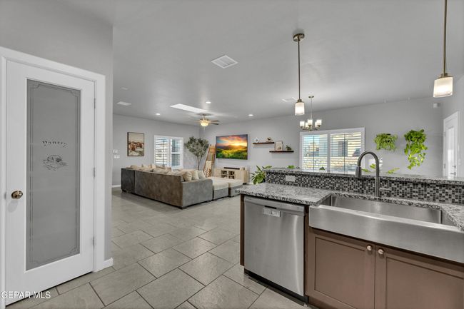 203 Bretby Pl. | Image 19