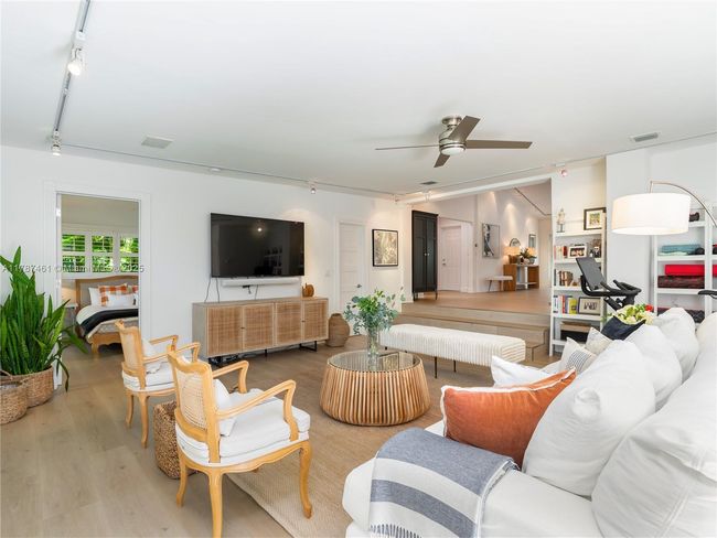 5510 San Vicente St, House other with 3 bedrooms, 3 bathrooms and null parking in Coral Gables FL | Image 13