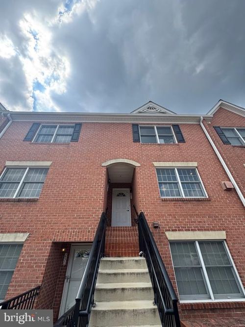 unit-330-6924 Fairfax Dr, ARLINGTON, VA, 22213-1029 | Card Image