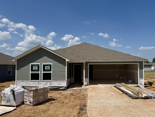 111 King Ranch Dr, Beebe, AR, 72012-9812 | Card Image