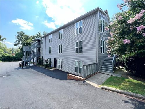 apt-6-1426 Glade St, Winston-Salem, NC, 27101-2652 | Card Image