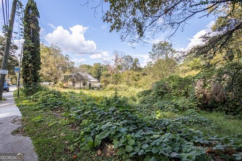 889 Hollywood Rd Nw, atlanta, GA, 30318-4768 | Card Image