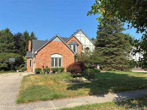 6187 Country Ridge Drive, Troy, MI, 48098 | Card Image