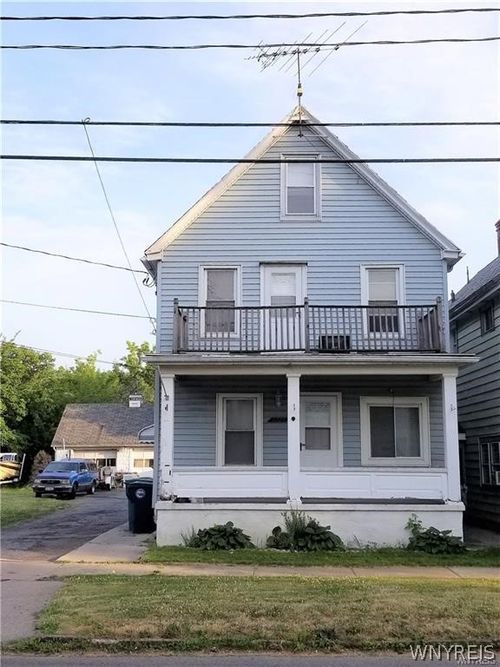 2225 Falls St, Niagara Falls, NY, 14303-1808 | Card Image