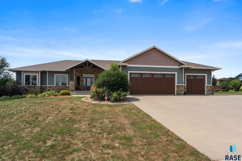 1005 Andrew Dr, Crooks, SD, 57020-3010 | Card Image