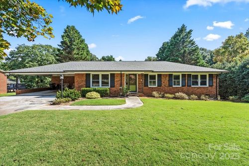 109 Horsley Ave, Belmont, NC, 28012-9597 | Card Image