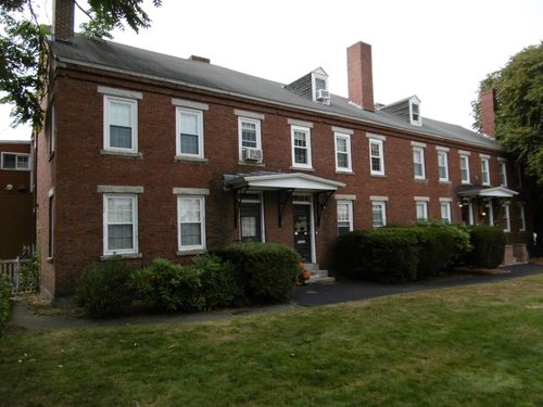80 W Merrimack St, Manchester, NH, 03101-2322 | Card Image