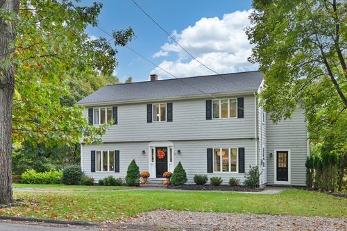 13 Wildwood Rd, Andover, MA, 01810-5721 | Card Image