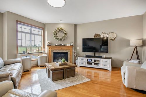 3-1028 20th Street, Prairie Du Sac, WI, 53578 | Card Image
