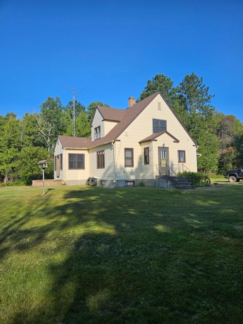 6402 Krull St, Williams, MN, 56686-4778 | Card Image