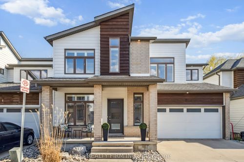 3-727 Apricot Dr, London, ON, N6K5A7 | Card Image