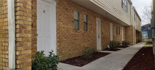 apt-9-4754 Pontchartrain Dr, Slidell, LA, 70458-5727 | Card Image