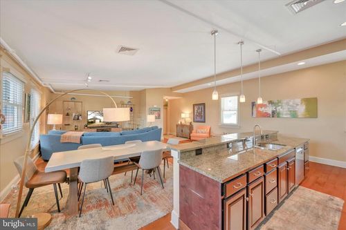 ste-401-145 E King St, LANCASTER, PA, 17602-2811 | Card Image