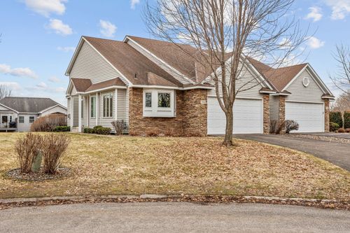 704 Crescent Curv, White Bear Tp, MN, 55127-6340 | Card Image