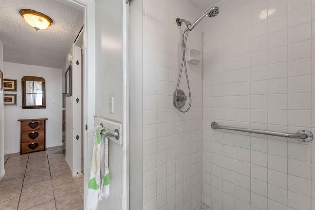 APT-403 - 851 Bayway Blvd, Condo with 2 bedrooms, 2 bathrooms and null parking in CLEARWATER BEACH FL | Image 50