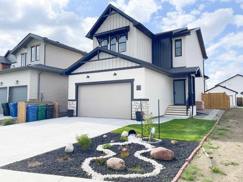 4310 28 Ave S, Lethbridge, AB, T1K8L3 | Card Image