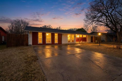 11317 Carissa Dr, Dallas, TX, 75218-1315 | Card Image