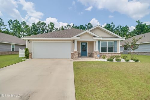 6559 Eastland Cir, Biloxi, MS, 39532-4552 | Card Image