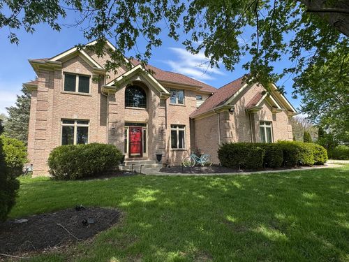 39W796 Dairyherd Ln, St. Charles, IL, 60175-6925 | Card Image