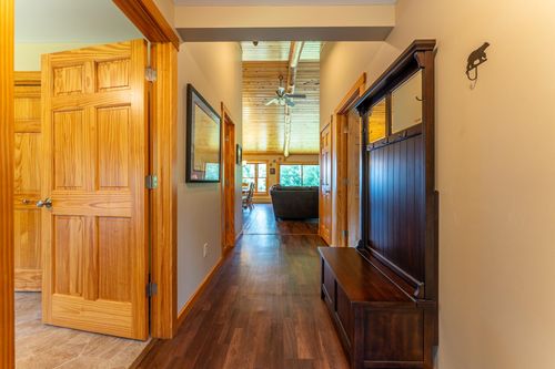 1663 Saari Rd, Ely, MN, 55731-8250 | Card Image