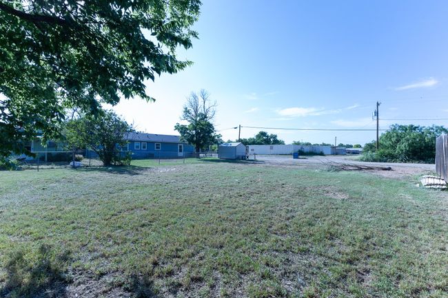 1103 5 Th Ave, House other with 3 bedrooms, 2 bathrooms and null parking in Coleman TX | Image 34