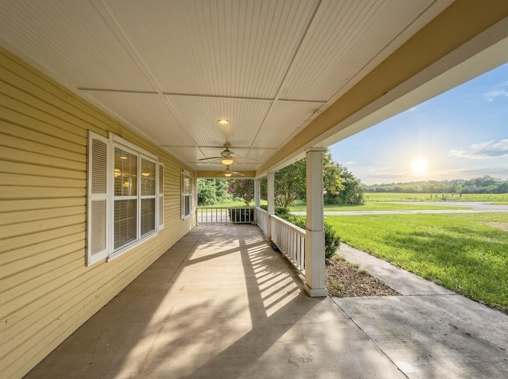 Residential in Grand Saline 3