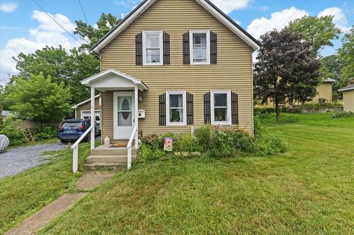 3 Church St, Brandon, VT, 05733-1107 | Card Image