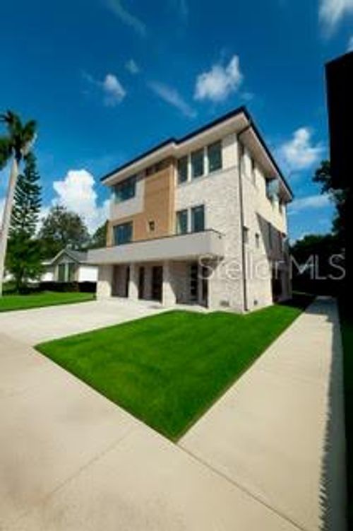 1943 Shore Acres Blvd Ne, SAINT PETERSBURG, FL, 33703-3453 | Card Image