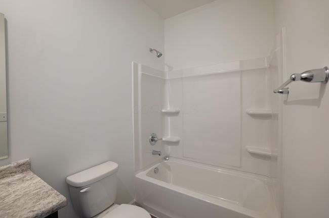 1142 Andrick Dr, House other with 3 bedrooms, 3 bathrooms and null parking in Washington Court House OH | Image 14