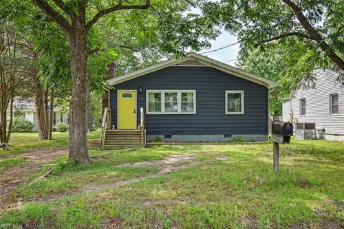 25 Murray Ave, Hampton, VA, 23666-4223 | Card Image