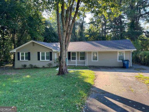 420 Lockridge Ln, Lawrenceville, GA, 30046-6137 | Card Image