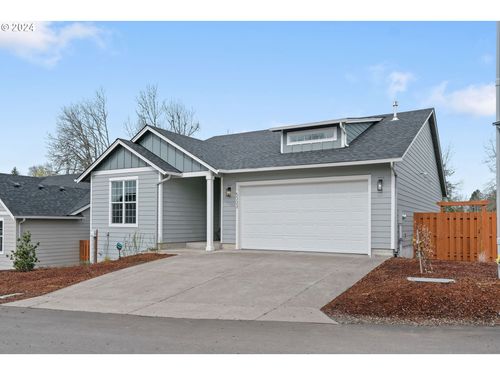 9324 Glory Ct Ne, Salem, OR, 97305-9697 | Card Image