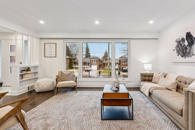 114 Bertrand Ave, House other with 4 bedrooms, 3 bathrooms and 4 parking in Scarborough ON | Image 8