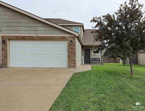 4633 Sunflower Slope Dr, Manhattan, KS, 66502-1806 | Card Image