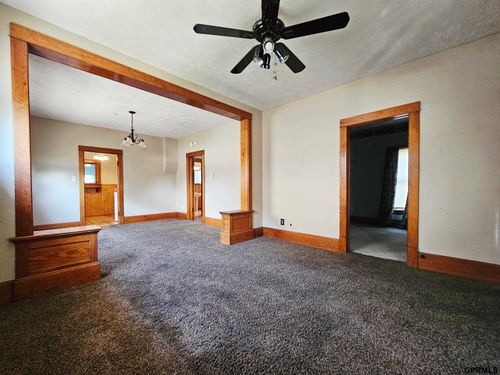 409 S Way Ave, Sutton, NE, 68979-2139 | Card Image