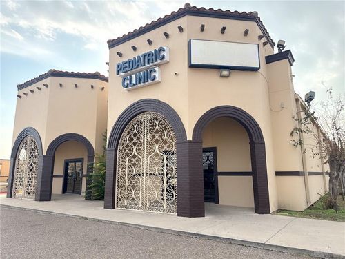 807 N Cage Blvd, Pharr, TX, 78577-3117 | Card Image
