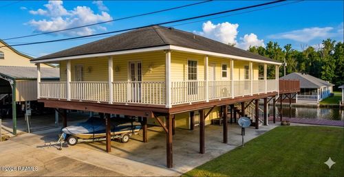 249 Eagle Point Dr, Pierre Part, LA, 70339-4165 | Card Image