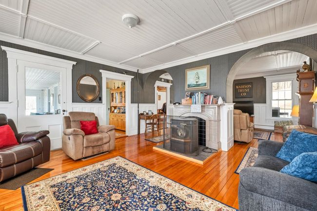 959 Presidential Hwy, House other with 8 bedrooms, 8 bathrooms and null parking in Jefferson NH | Image 38