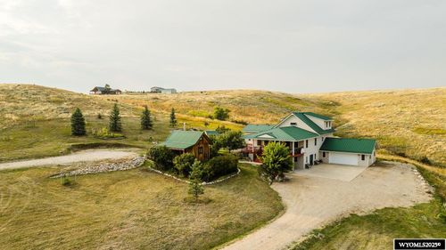 14 Warbonnet Dr, Banner, WY, 82832-9611 | Card Image