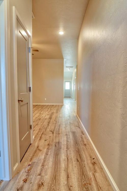 1530 S 7th St, Kingfisher, OK, 73750-4351 | Card Image