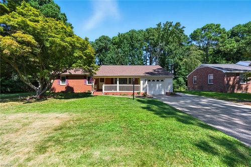 4028 Swannanoa Dr, Portsmouth, VA, 23703-1902 | Card Image