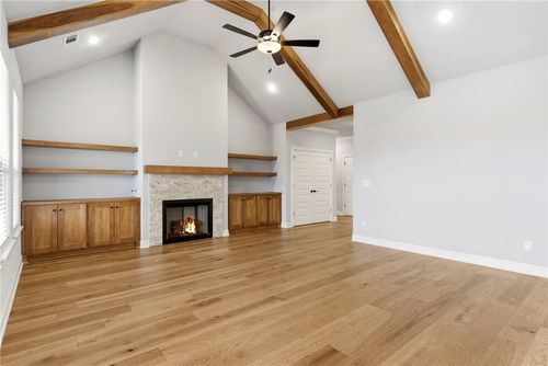 721 Marianne St, Bentonville, AR, 72713-6117 | Card Image