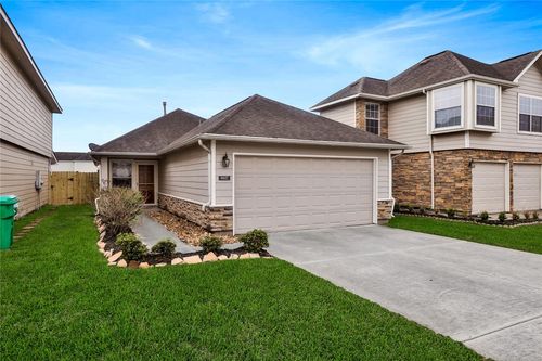 8827 Eastheimer St, Houston, TX, 77064-3121 | Card Image